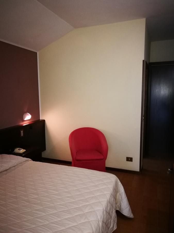 Hotel Firenze เคียนเชียโนแตร์เม ภายนอก รูปภาพ