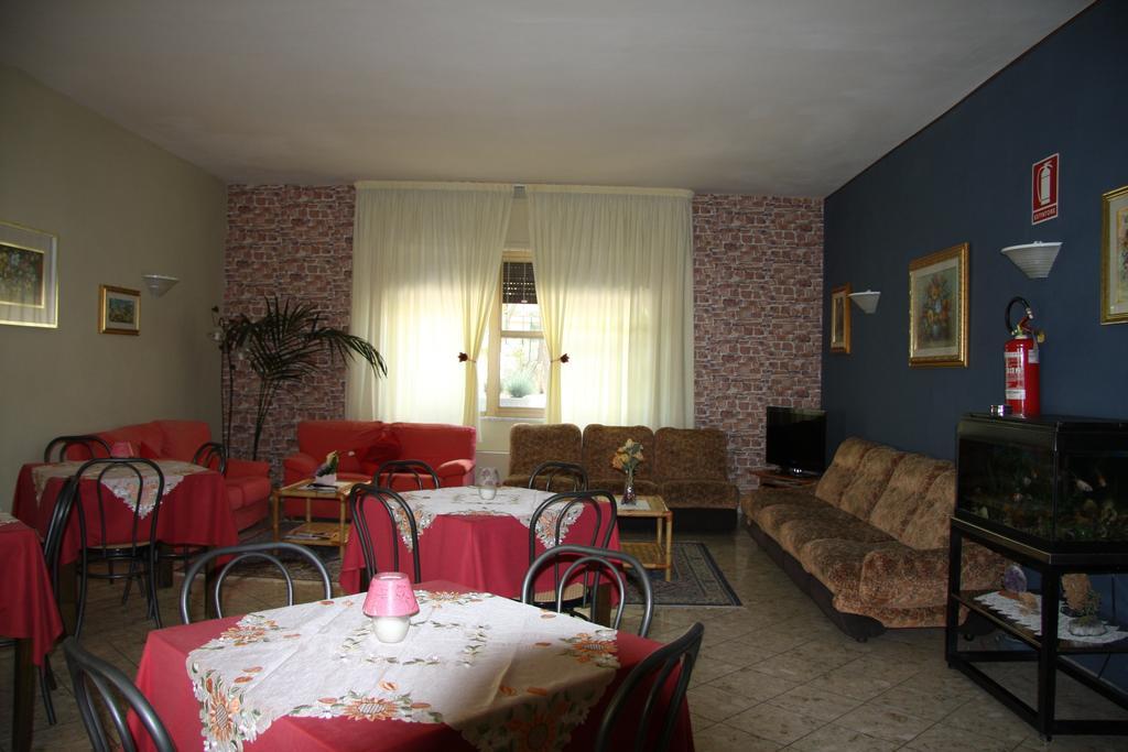 Hotel Firenze เคียนเชียโนแตร์เม ภายนอก รูปภาพ